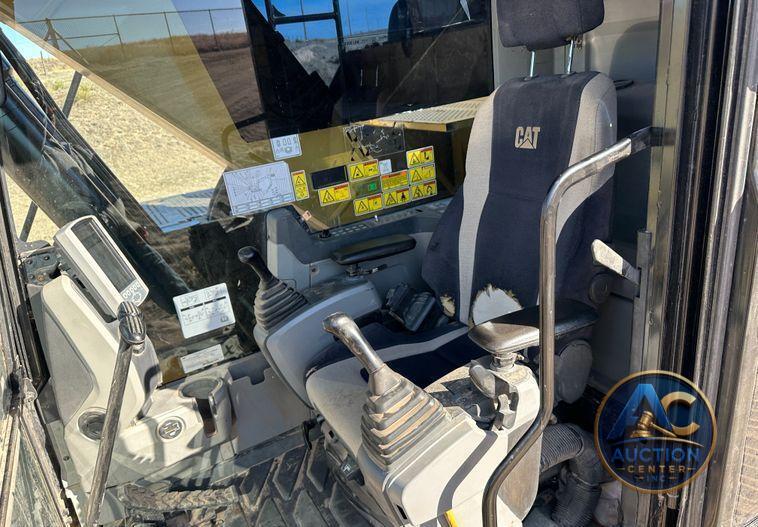 2015 Caterpillar 320ELRR