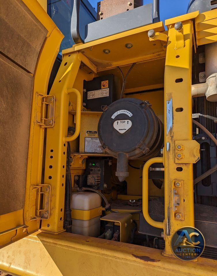 2015 Komatsu PC290LC-11