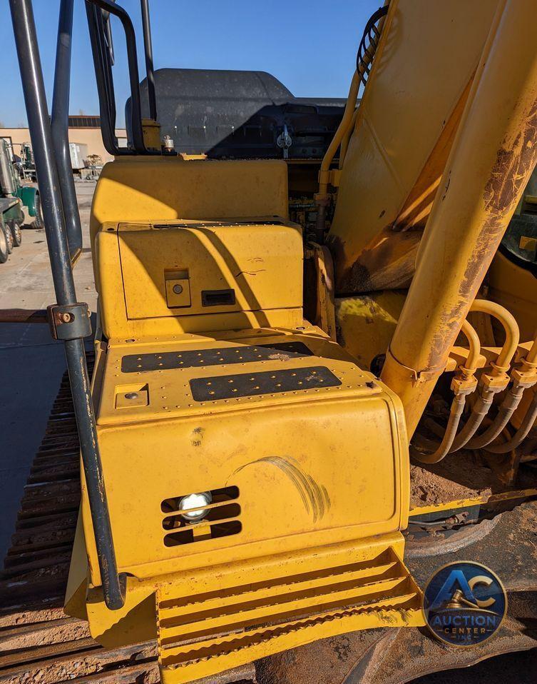 2015 Komatsu PC290LC-11