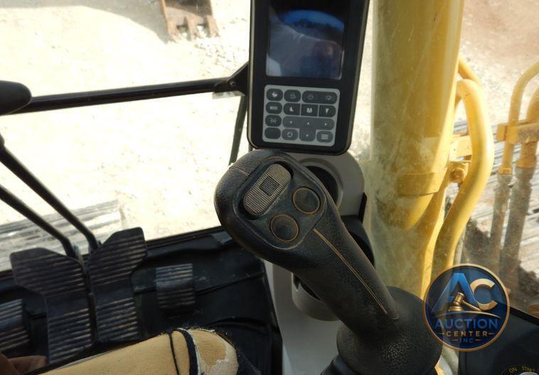 2015 Kobelco SK210LC-9  excavator