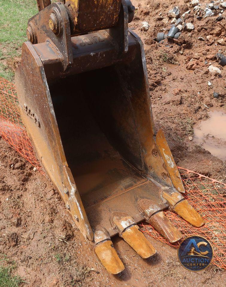2019 Komatsu PC138USLC-11  excavator