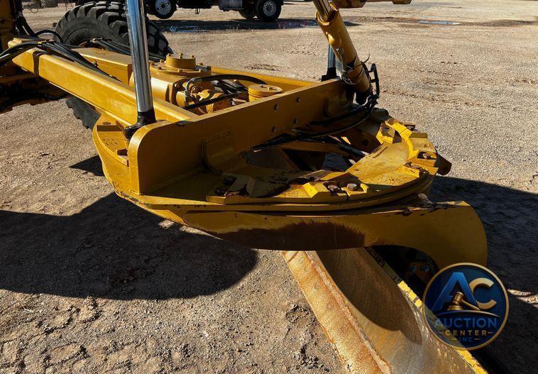 2013 Caterpillar 140M2 VHP Plus  motor grader