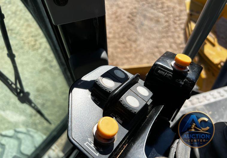 2013 Caterpillar 140M2 VHP Plus  motor grader