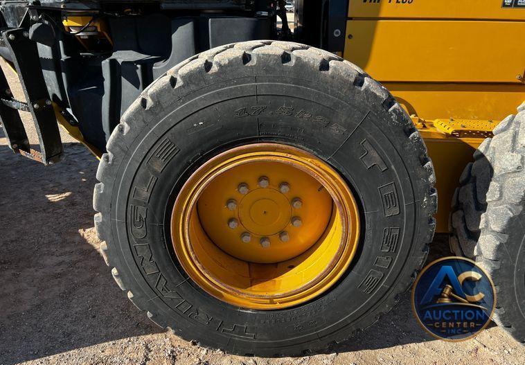 2013 Caterpillar 140M2 VHP Plus  motor grader