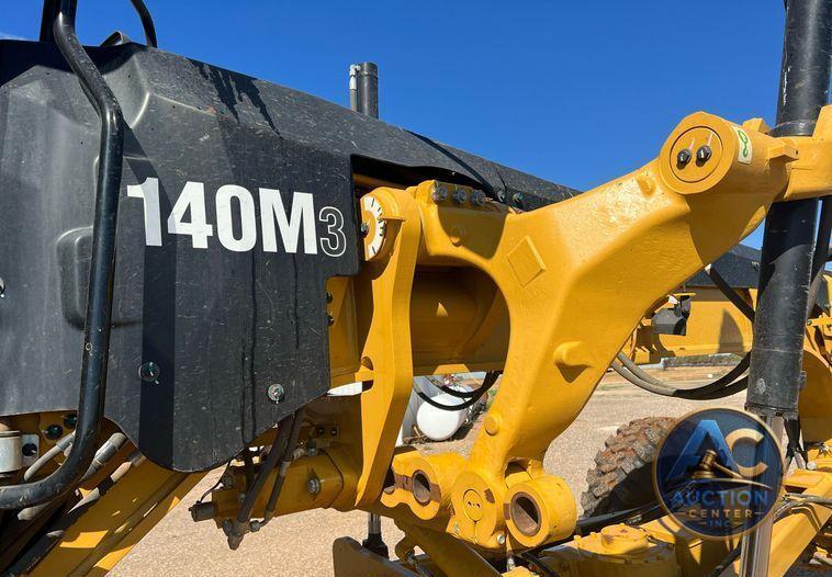 2018 Caterpillar 140M3  motor grader
