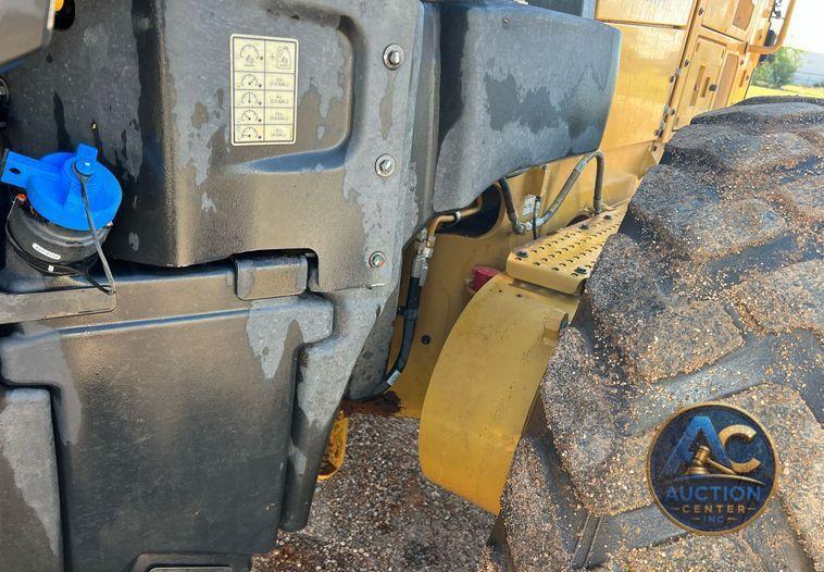 2018 Caterpillar 140M3  motor grader