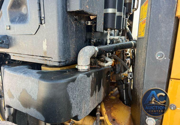 2018 Caterpillar 140M3  motor grader