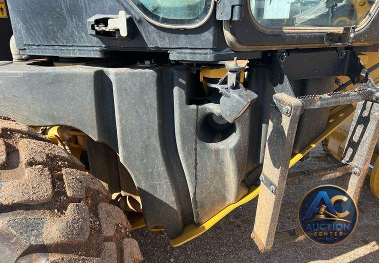 2018 Caterpillar 140M3  motor grader