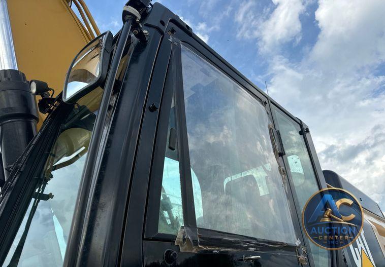 2017 Caterpillar  349FL excavator