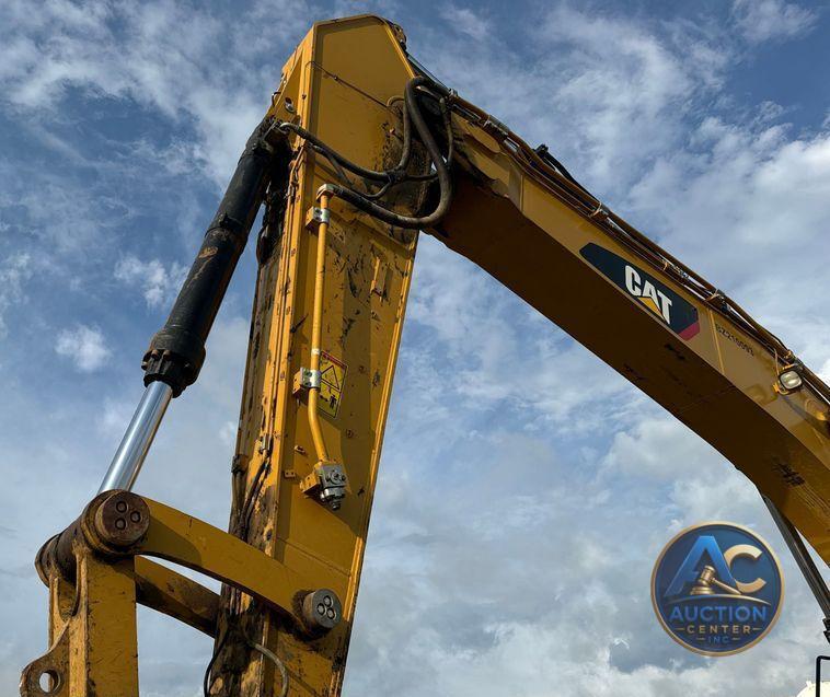 2017 Caterpillar  349FL excavator
