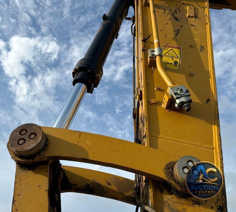 2017 Caterpillar  349FL excavator
