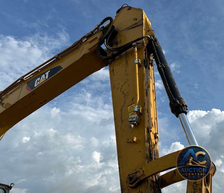 2017 Caterpillar  349FL excavator