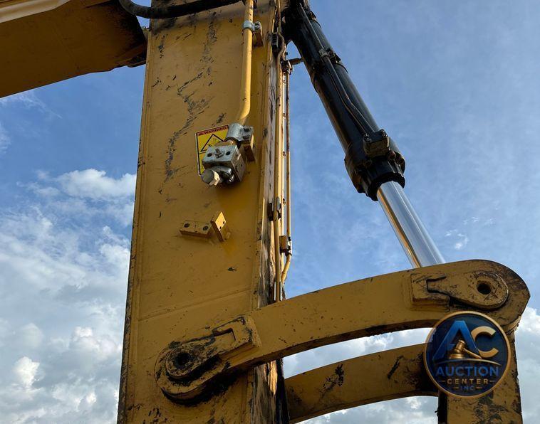 2017 Caterpillar  349FL excavator