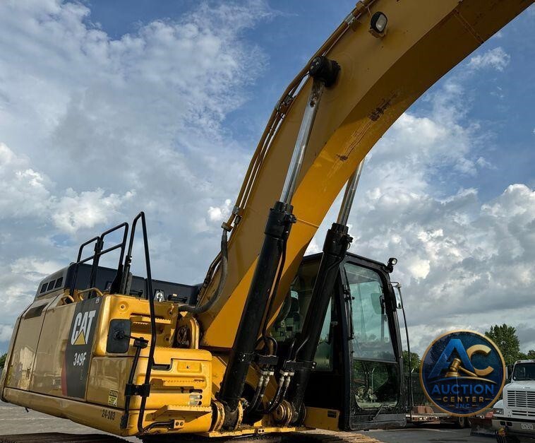 2017 Caterpillar  349FL excavator