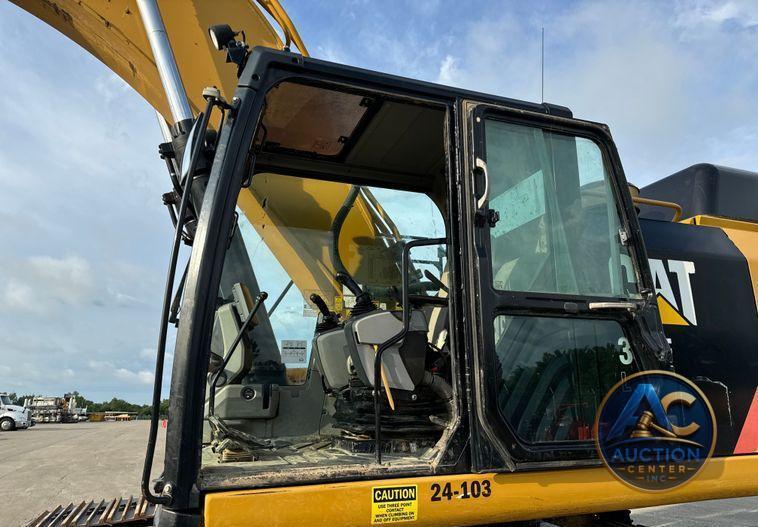 2017 Caterpillar  349FL excavator