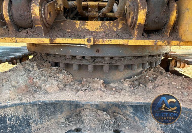 2017 Caterpillar  323F L excavator