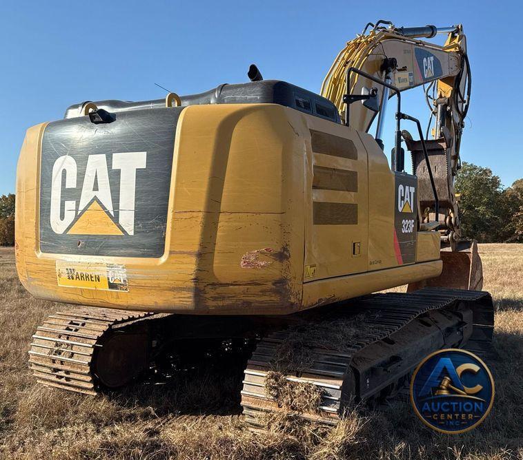 2017 Caterpillar  323F L excavator