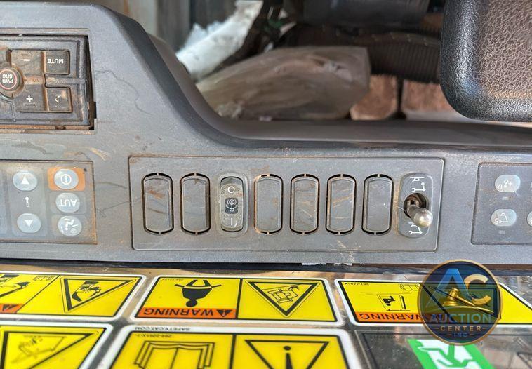 2017 Caterpillar  323F L excavator