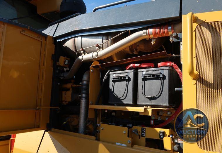 2016 John Deere 672G  motor grader