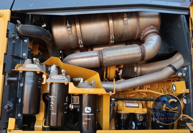 2016 John Deere 672G  motor grader