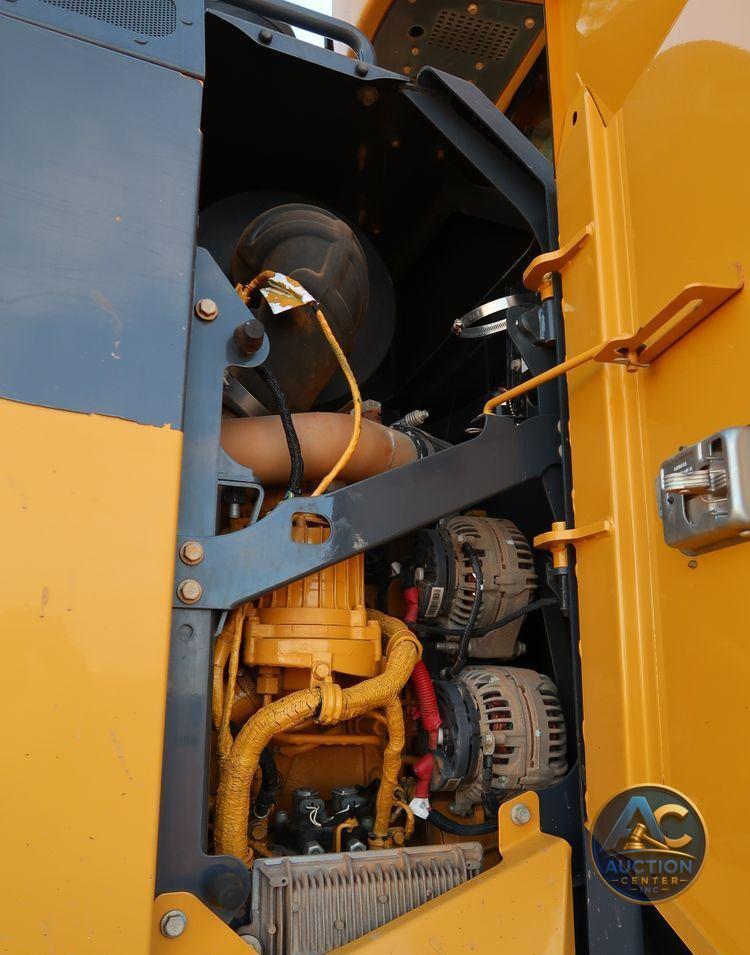 2016 John Deere 672G  motor grader
