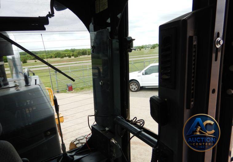 2015 John Deere 672G  motor grader