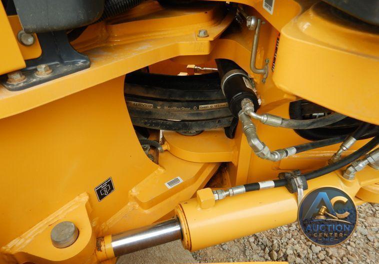 2015 John Deere 672G  motor grader