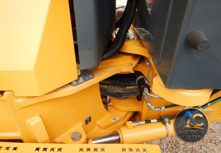 2015 John Deere 672G  motor grader