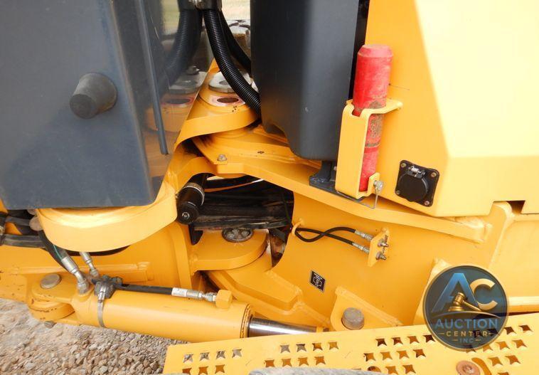 2015 John Deere 672G  motor grader
