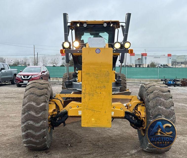 2015 John Deere 872GP motor grader