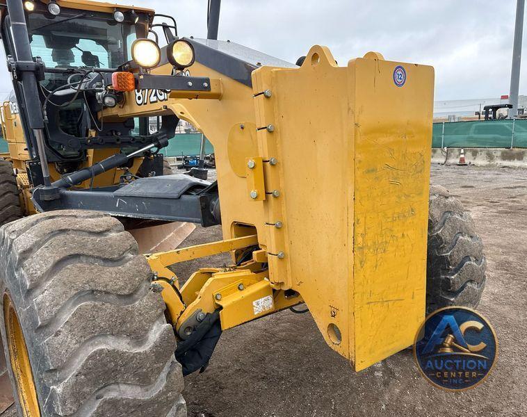2015 John Deere 872GP motor grader