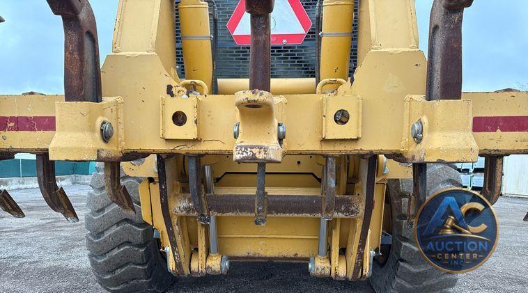 2015 John Deere 872GP motor grader