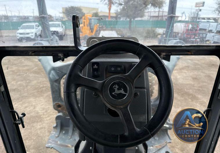 2015 John Deere 872GP motor grader