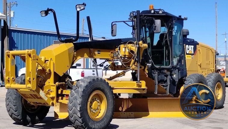 2017 Caterpillar 140M3  motor grader