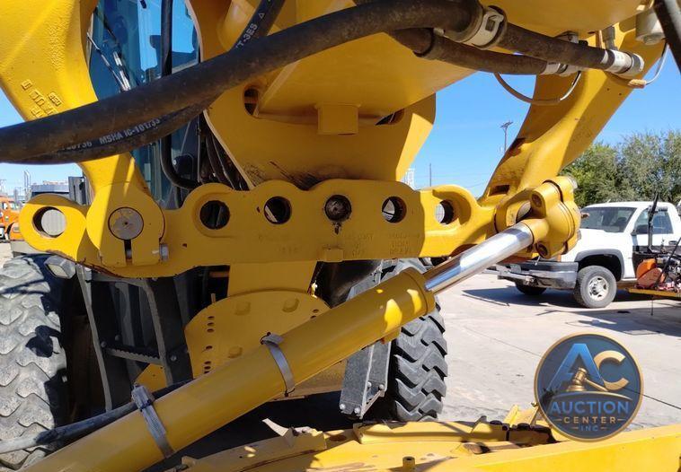 2017 Caterpillar 140M3  motor grader