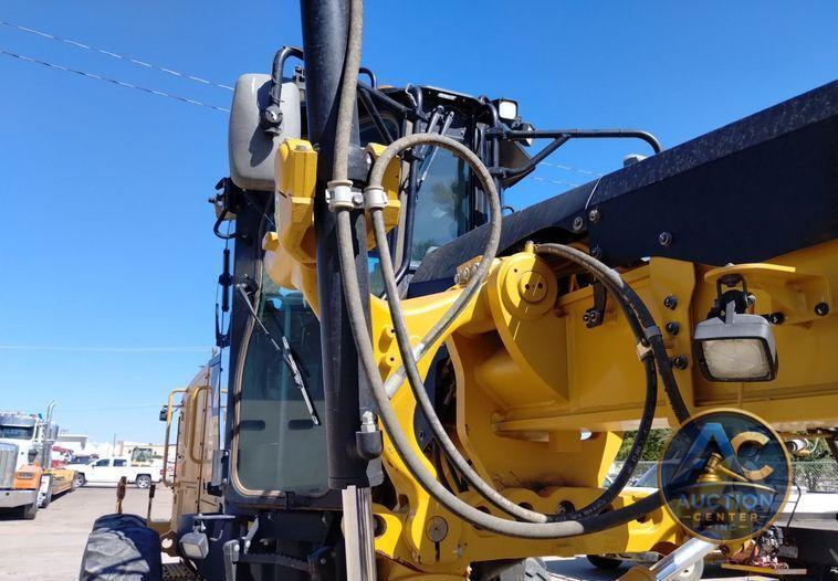 2017 Caterpillar 140M3  motor grader