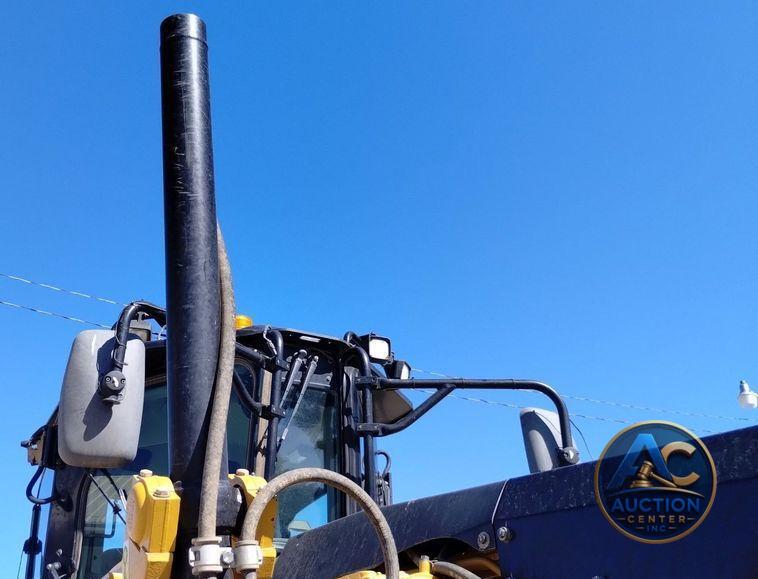 2017 Caterpillar 140M3  motor grader