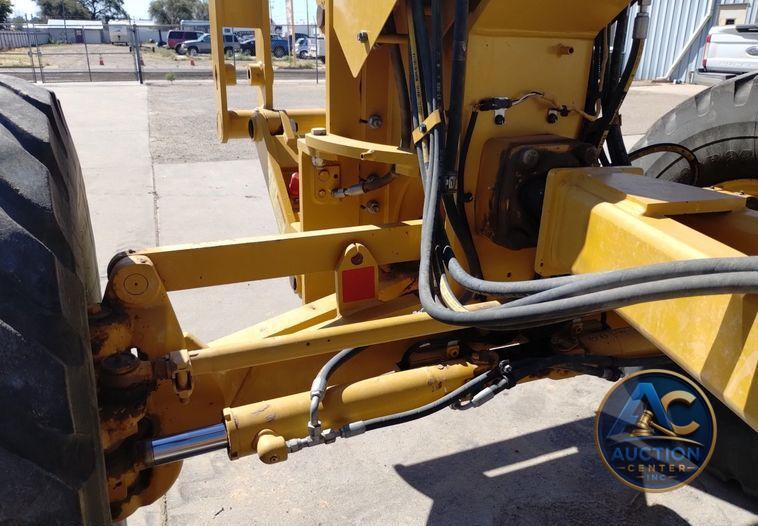 2017 Caterpillar 140M3  motor grader