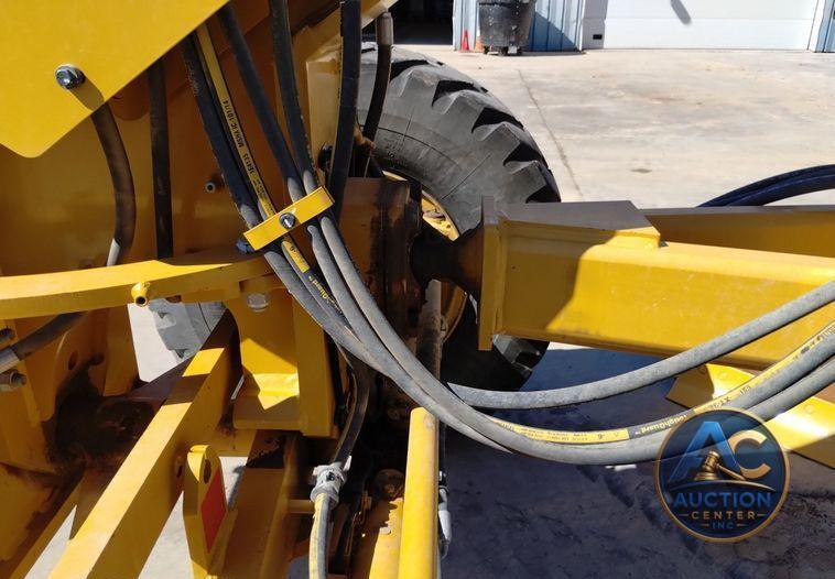 2017 Caterpillar 140M3  motor grader