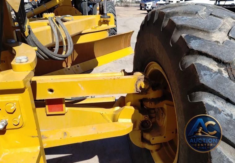 2017 Caterpillar 140M3  motor grader