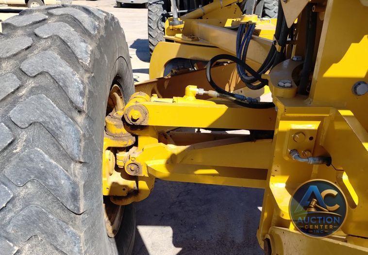2017 Caterpillar 140M3  motor grader
