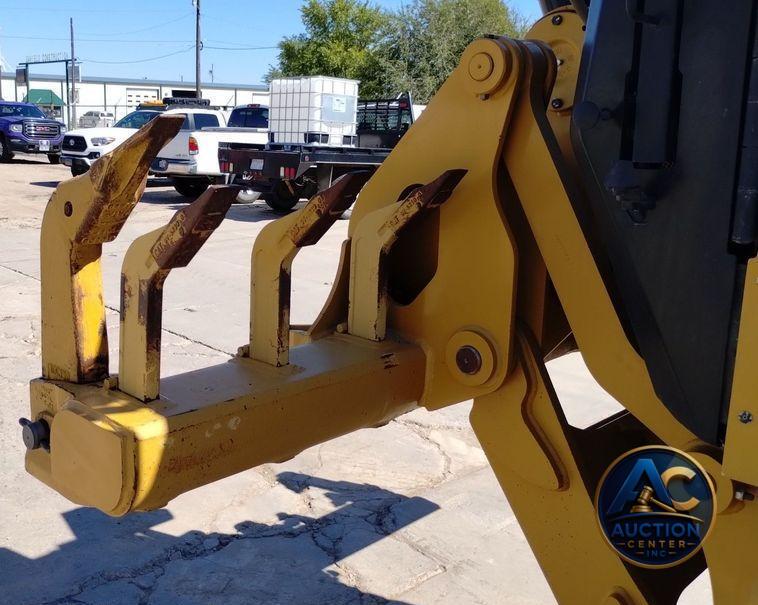 2017 Caterpillar 140M3  motor grader