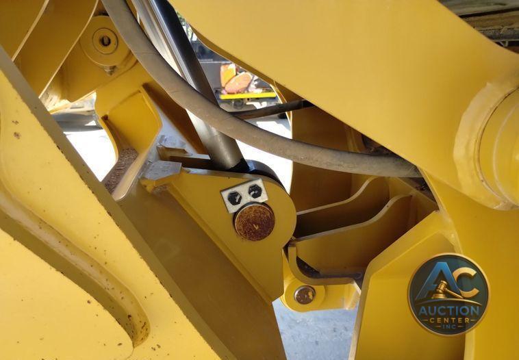 2017 Caterpillar 140M3  motor grader