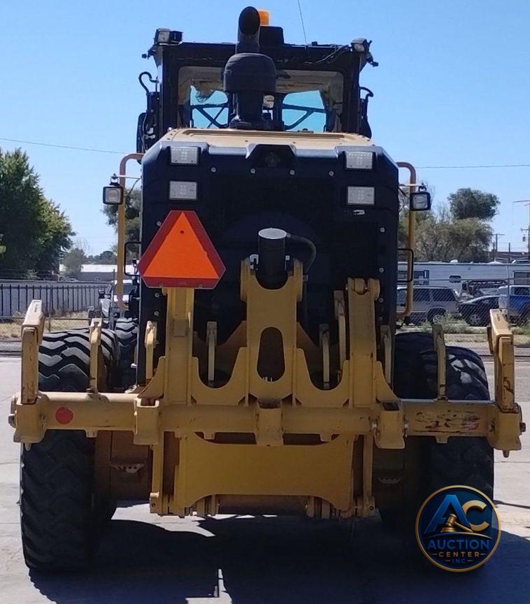 2017 Caterpillar 140M3  motor grader
