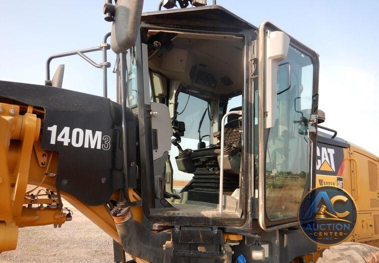 2016 Caterpillar 140M3  motor grader
