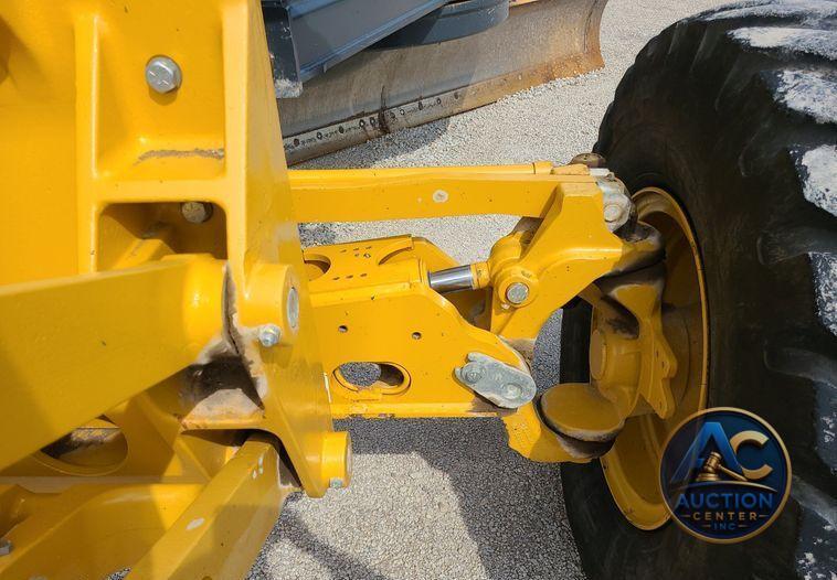 2016 John Deere 770G  motor grader