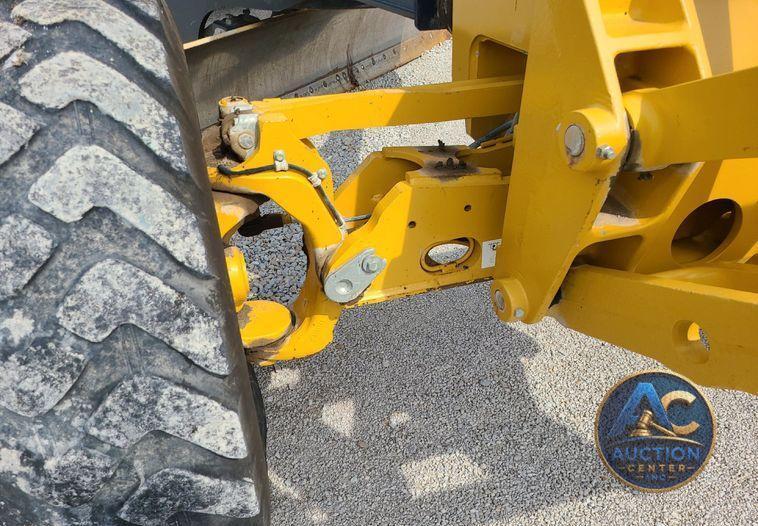 2016 John Deere 770G  motor grader