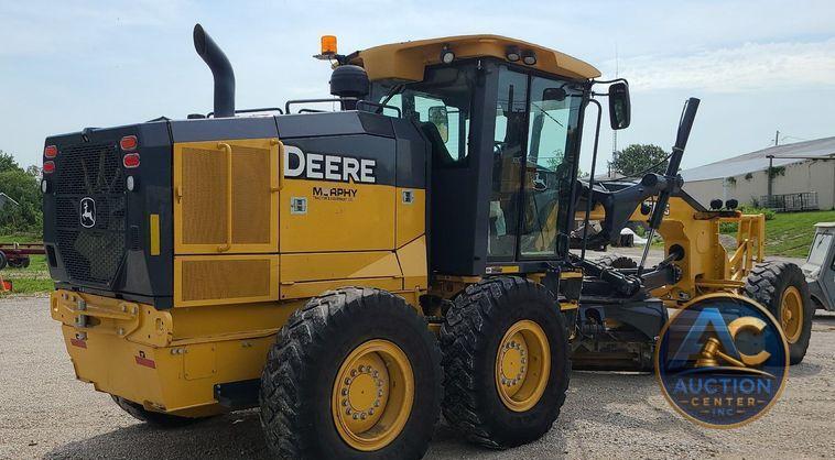 2016 John Deere 770G  motor grader