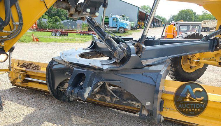 2016 John Deere 770G  motor grader