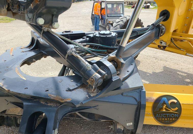 2016 John Deere 770G  motor grader